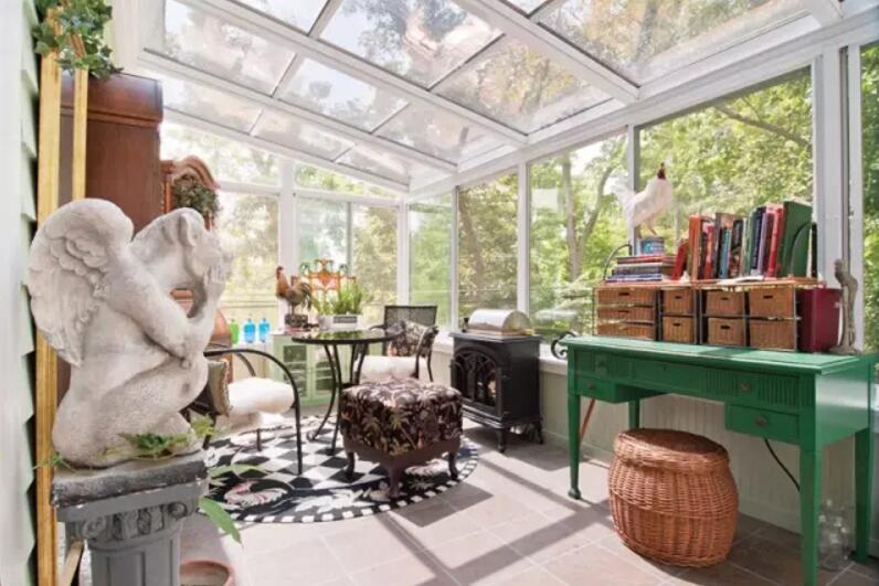 冬天，與其一直開著空調，不如選個（gè）保溫門（mén）窗